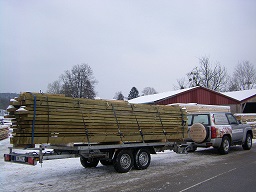 chargement d'un lot de bois de structure chez l'un de nos fournisseurs français de bois resineux traités